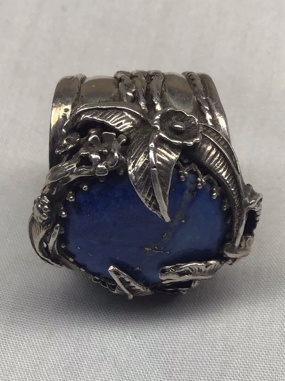 Vintage Handcrafted Sterling Silver Lapis Native Style Large Woman’s Ring size 6